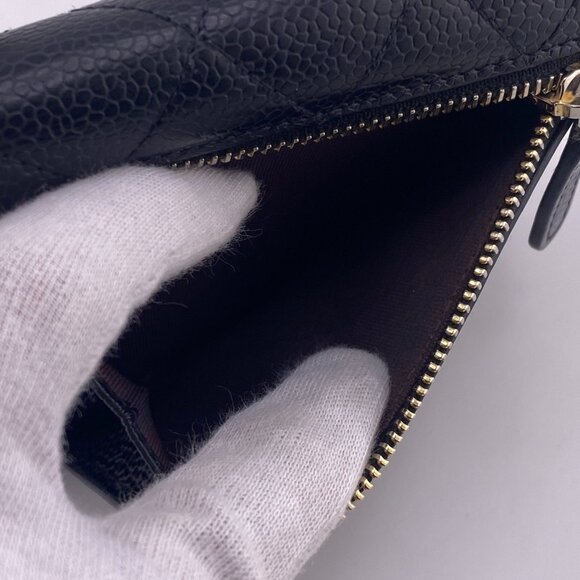 CHANEL Black Wallet - Picture 9 of 12